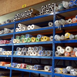 PVC - Planengewebe alle Grammaturen, alle Farben, auch in B1, Kupon- und Breitenschnitt lieferbar